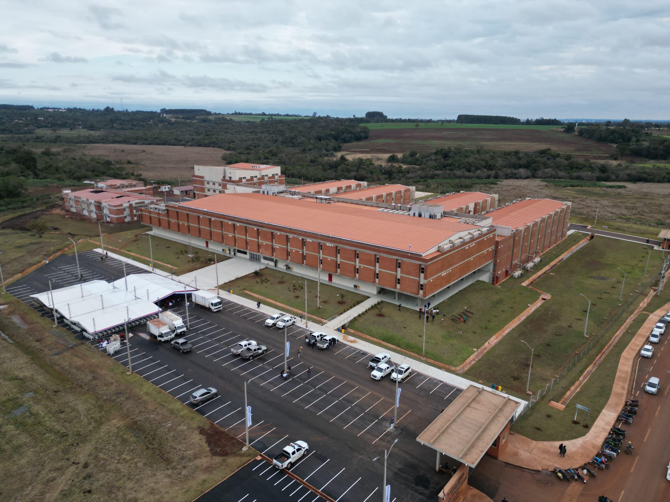 Hospital General de Itapúa inicia atención en áreas de urgencias tras su habilitación