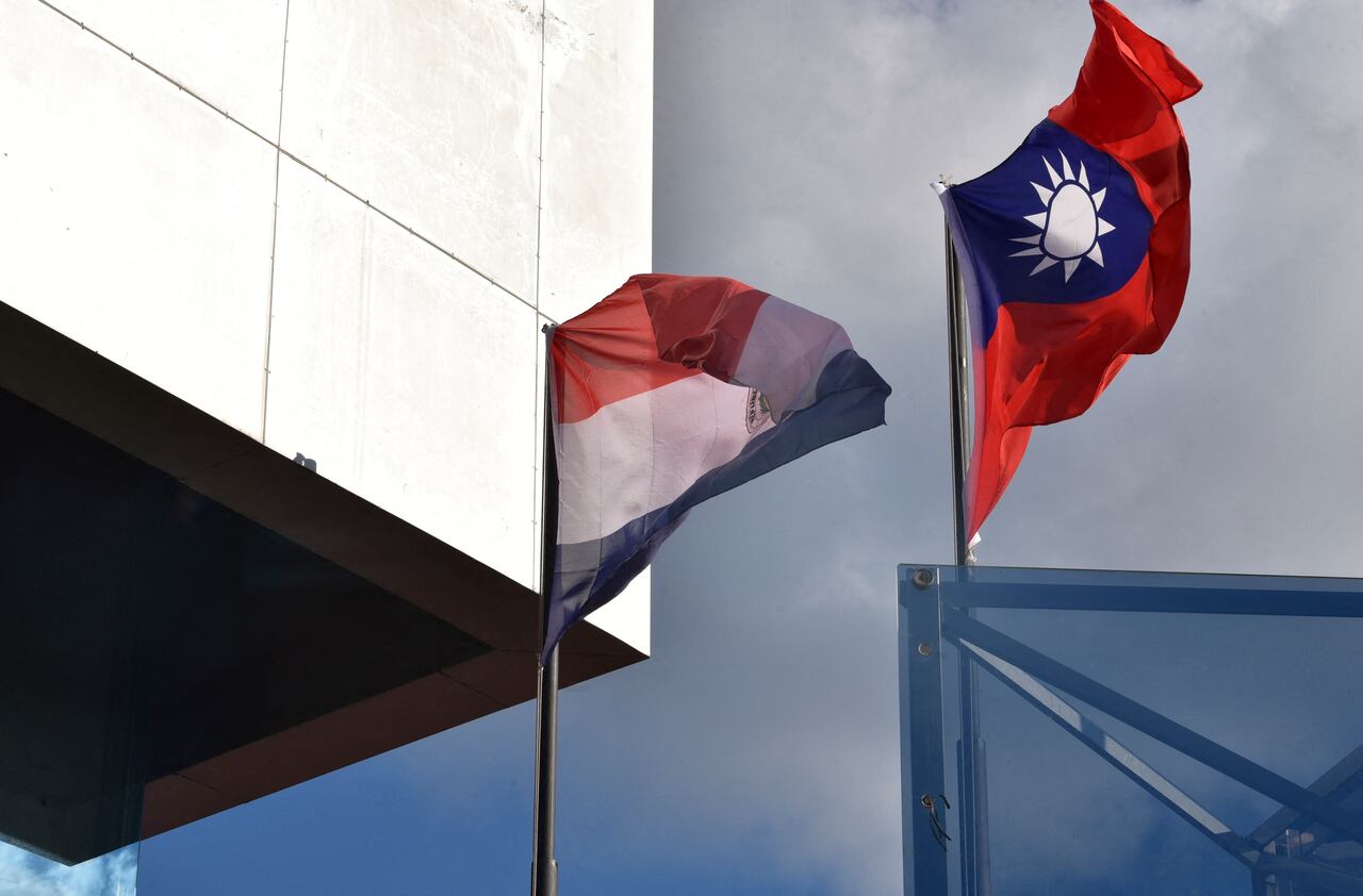 Educación sin fronteras: 65 paraguayos se preparan para estudiar en Taiwán