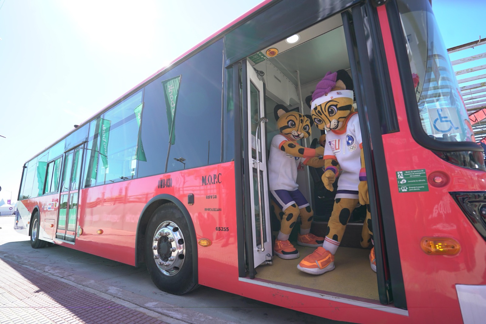 Servicio eléctrico exclusivo para voluntarios en los Panamericanos Junior 2025