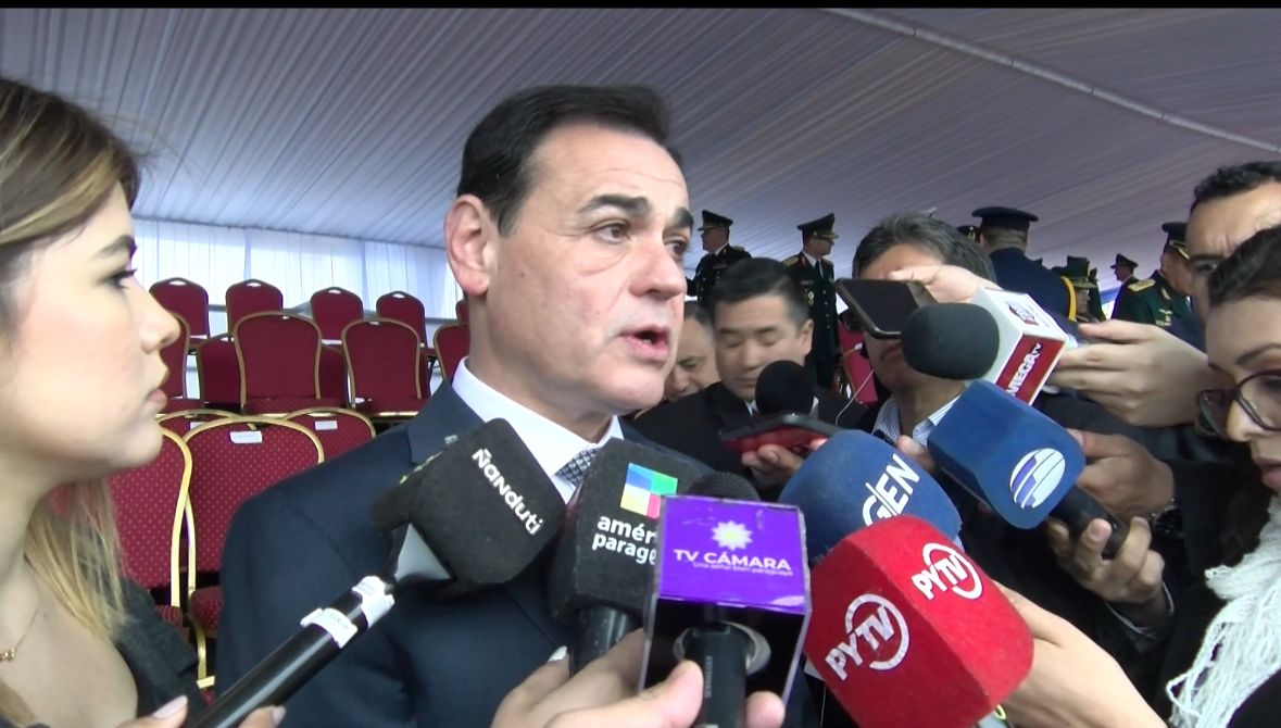 Canciller descarta migración masiva tras acuerdo con Estados Unidos