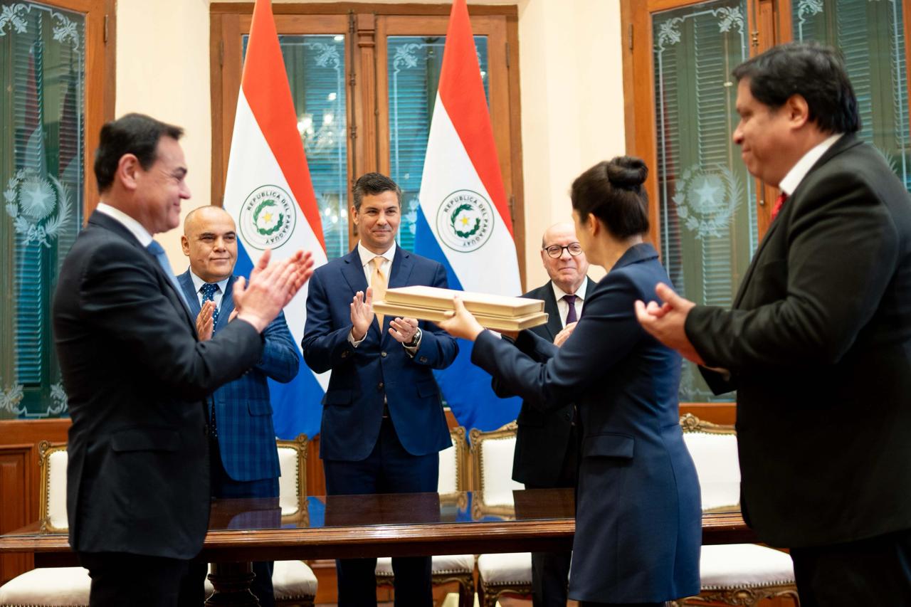 Paraguay recupera documentos históricos coloniales e independientes de gran valor