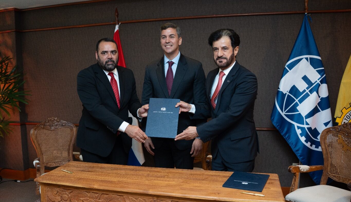 Paraguay se incorpora a la campaña mundial contra la violencia en línea de la FIA