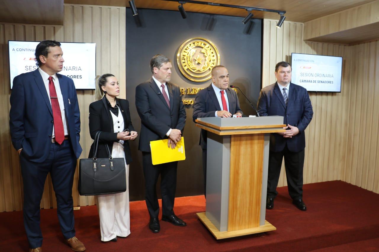 Bachi Núñez busca continuar al frente del Senado y garantizar estabilidad