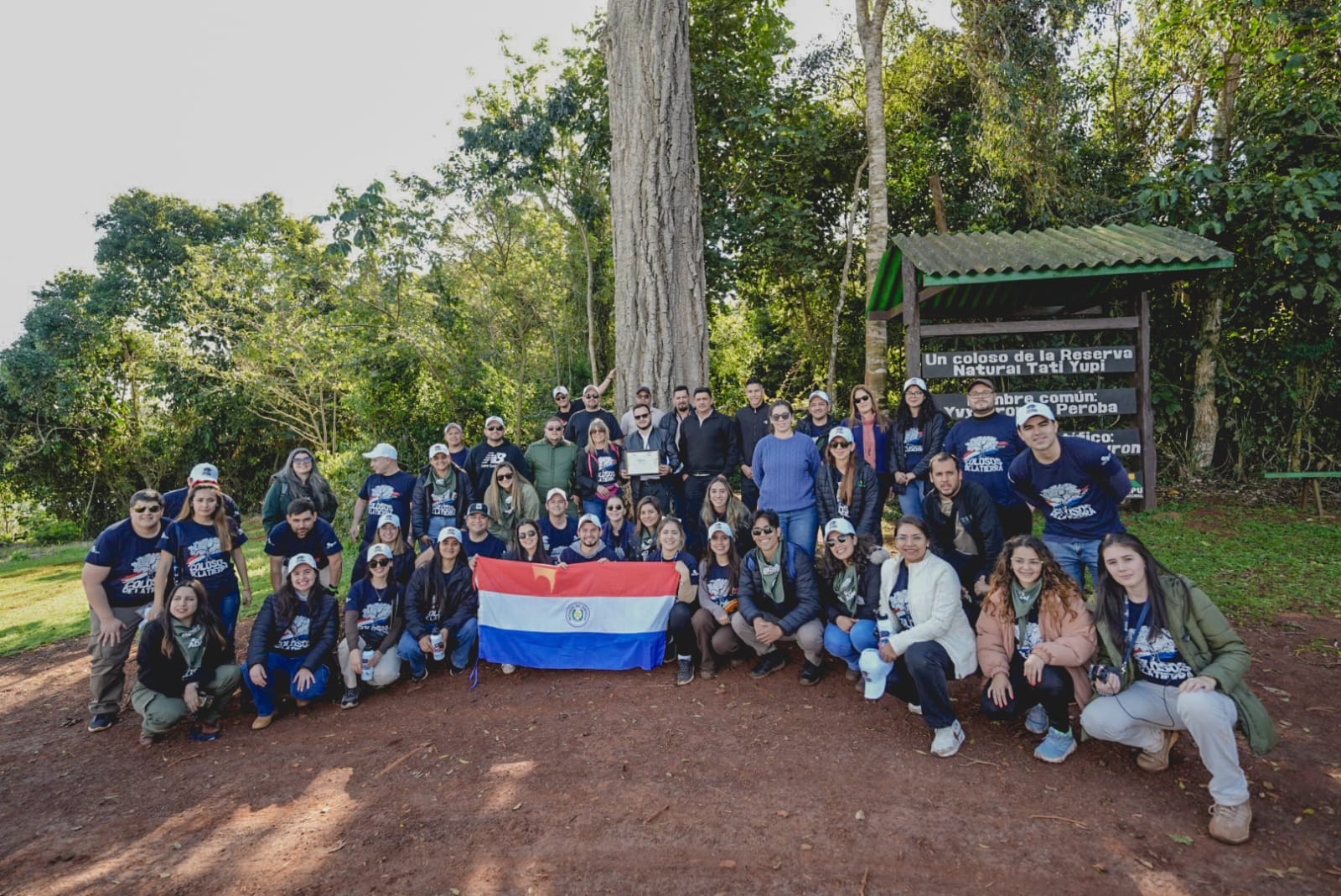 Maravillas de la naturaleza reciben a Colosos de la Tierra en su primera expedición