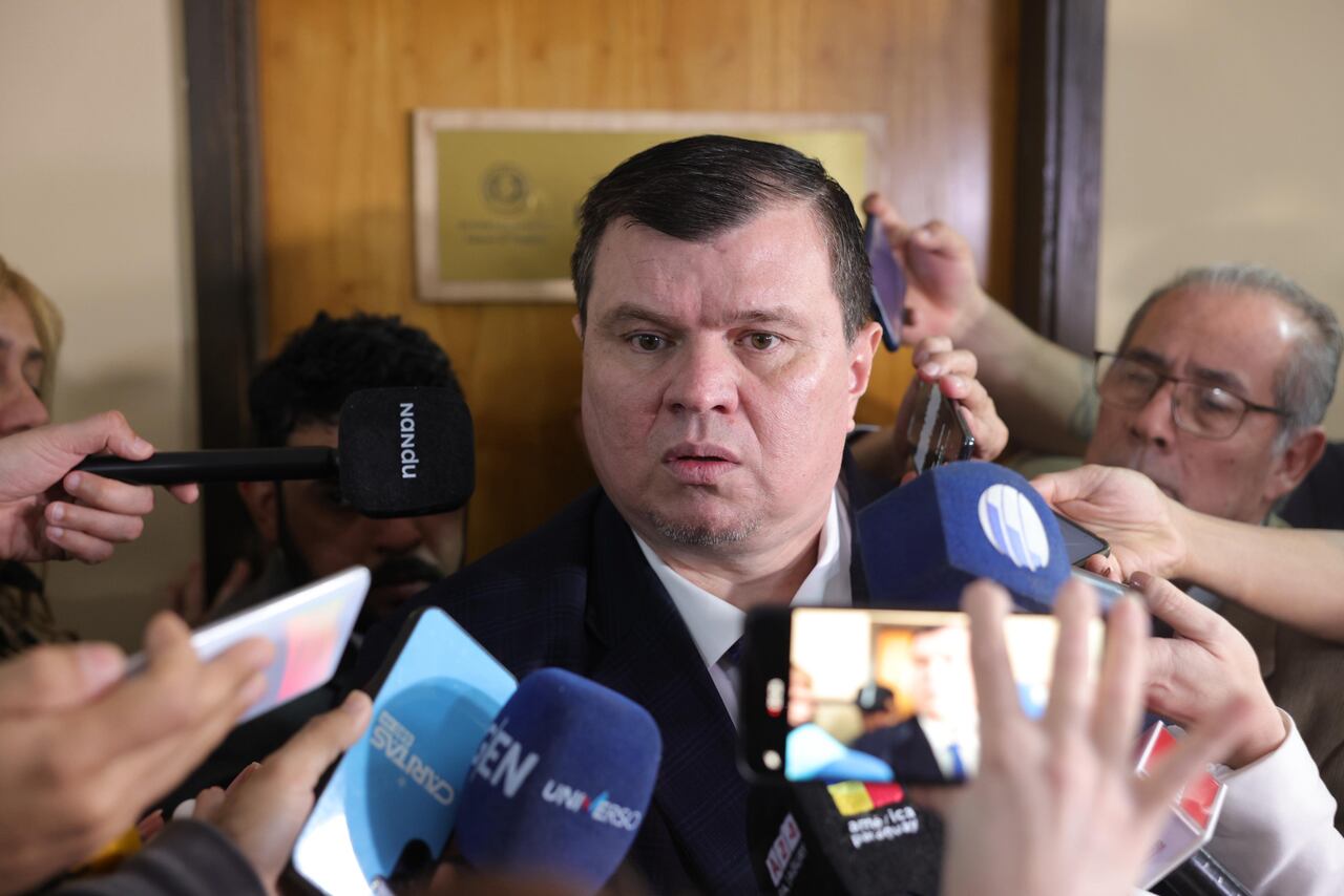 Dionisio Amarilla insta a Peña a aclarar denuncias y evitar confusión ciudadana