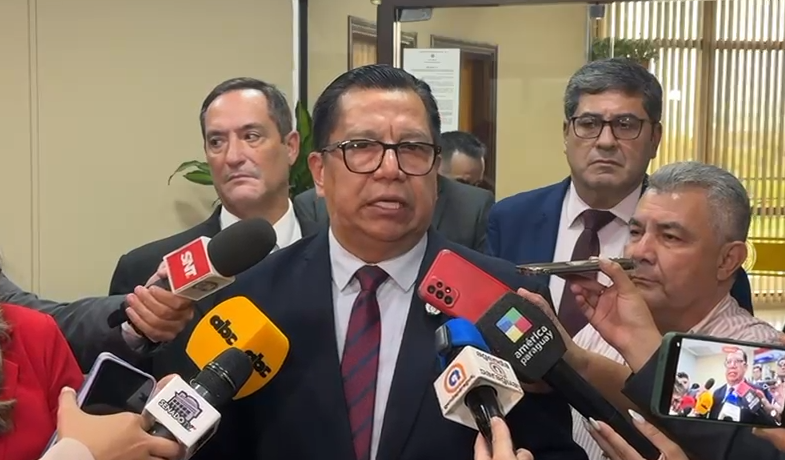 Tadeo Rojas advierte sobre engaños a adultos mayores en cobro de pensiones