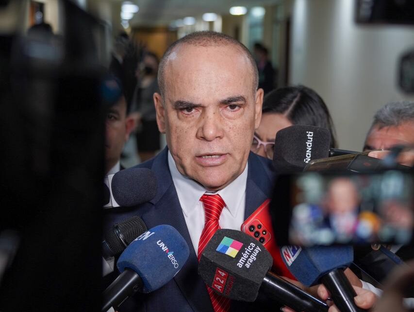 Bachi Núñez cuestiona denuncia contra Peña y habla de “conflicto con un sector mediático”