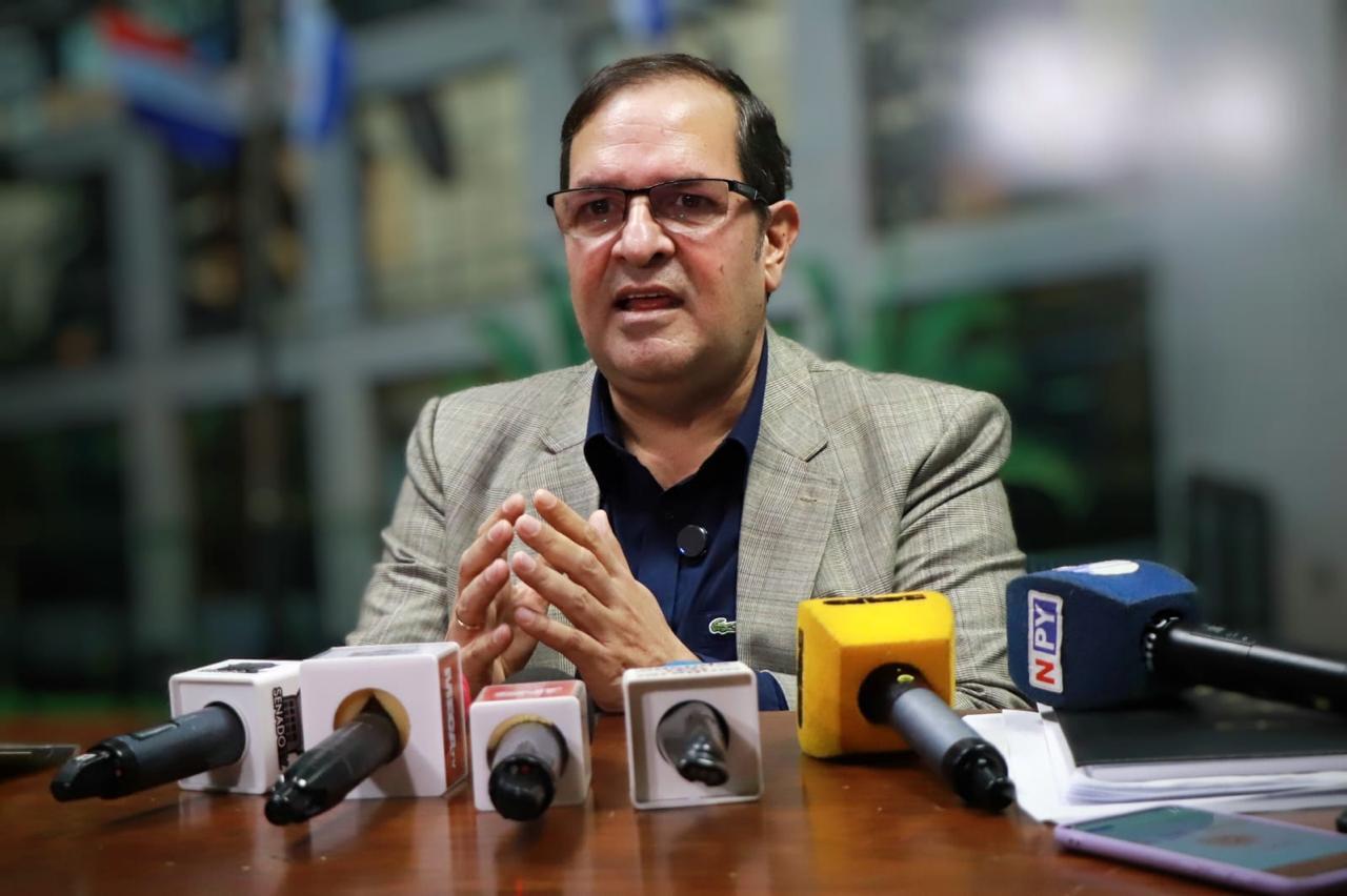 Arnaldo Samaniego: “Se respetarán los topes del presupuesto fijados por el Ejecutivo”