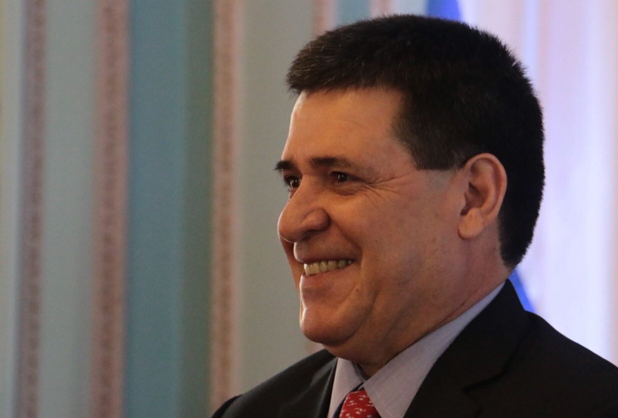 Levantamiento de sanciones reabre operaciones financieras de Cartes en EE. UU.