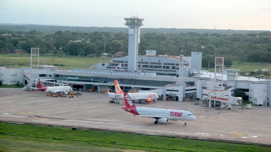 Paraguay recibe a miles de hinchas en la antesala de la final continental