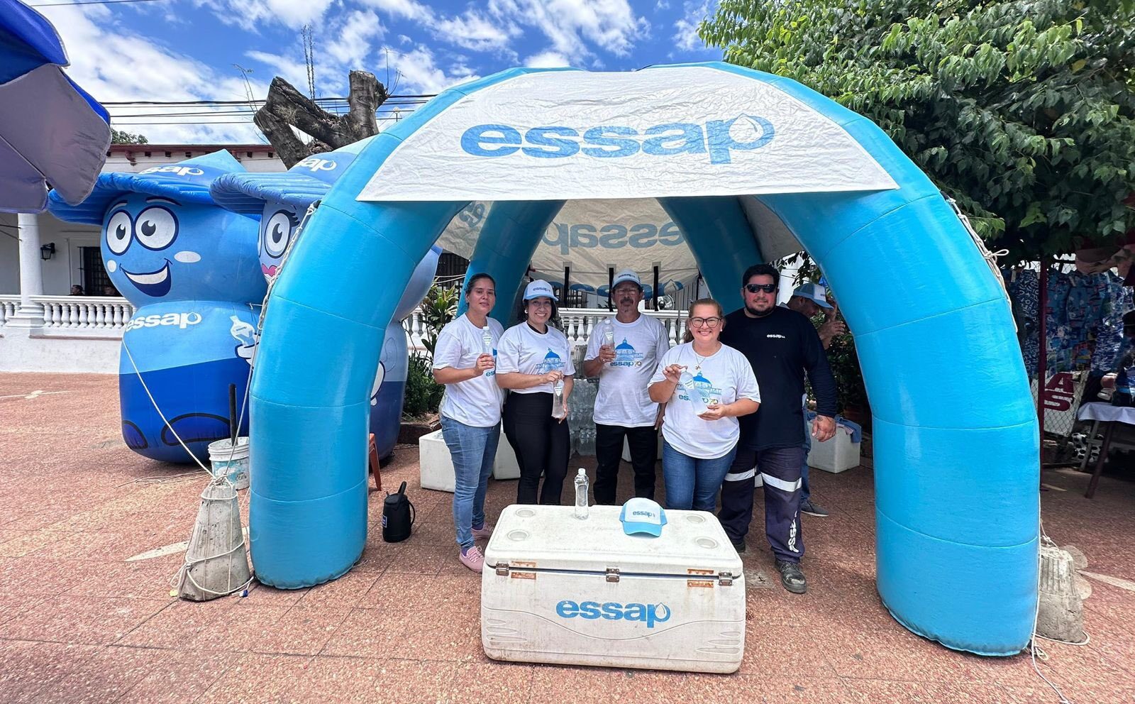 Refuerzo total de ESSAP para garantizar agua potable durante la festividad de Caacupé