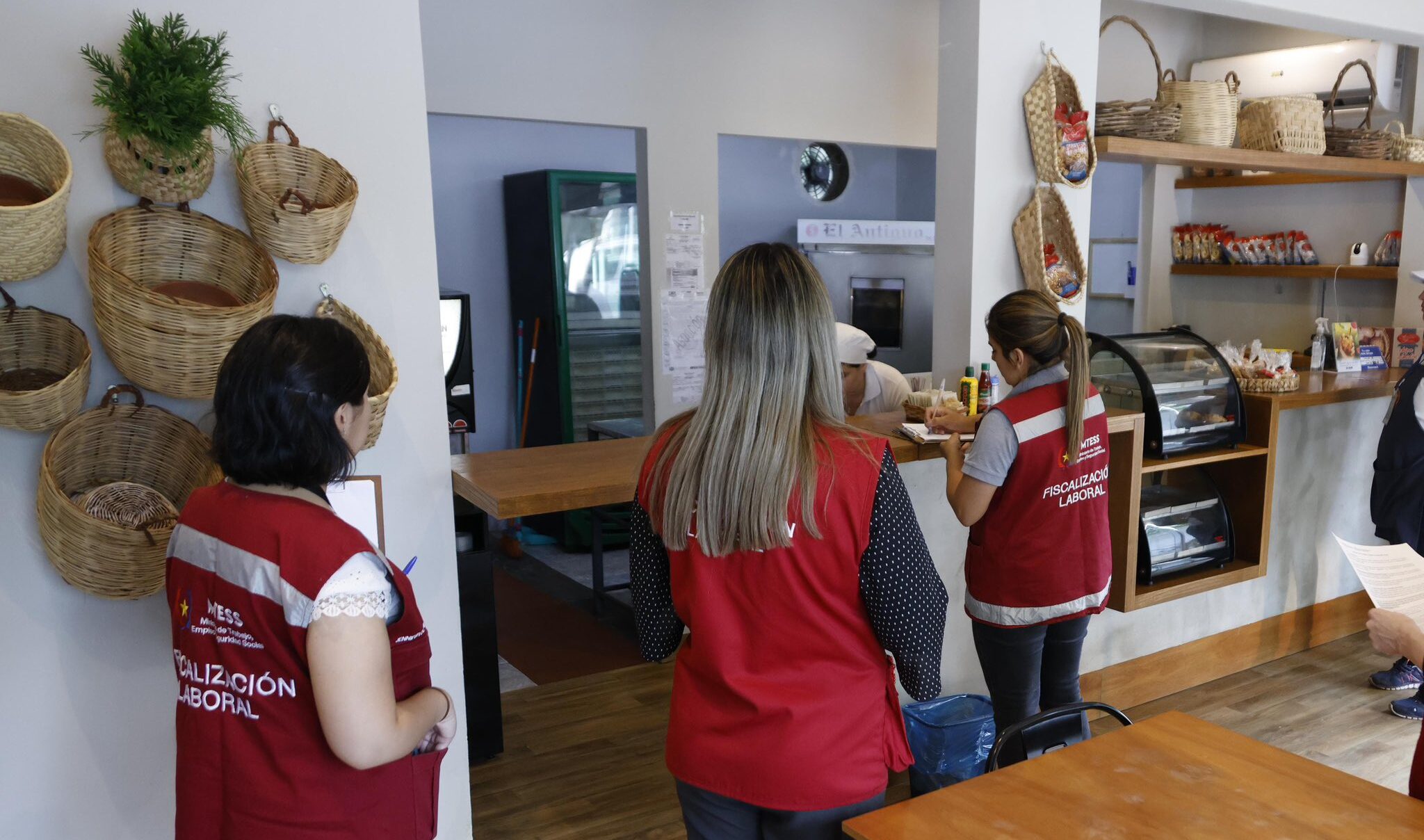 Presunto caso de violencia laboral a embarazada es investigado por autoridades