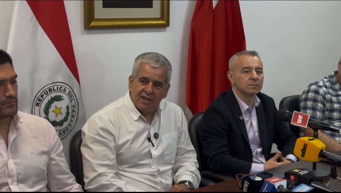 Añeñete lanza candidatura de Pedro Halley con miras a la Junta Municipal