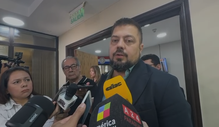 Congreso invita a ministros de la Corte a explicar fallos cuestionados