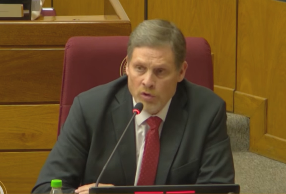 Plantean postergar debate de Caja Fiscal para ampliar consenso