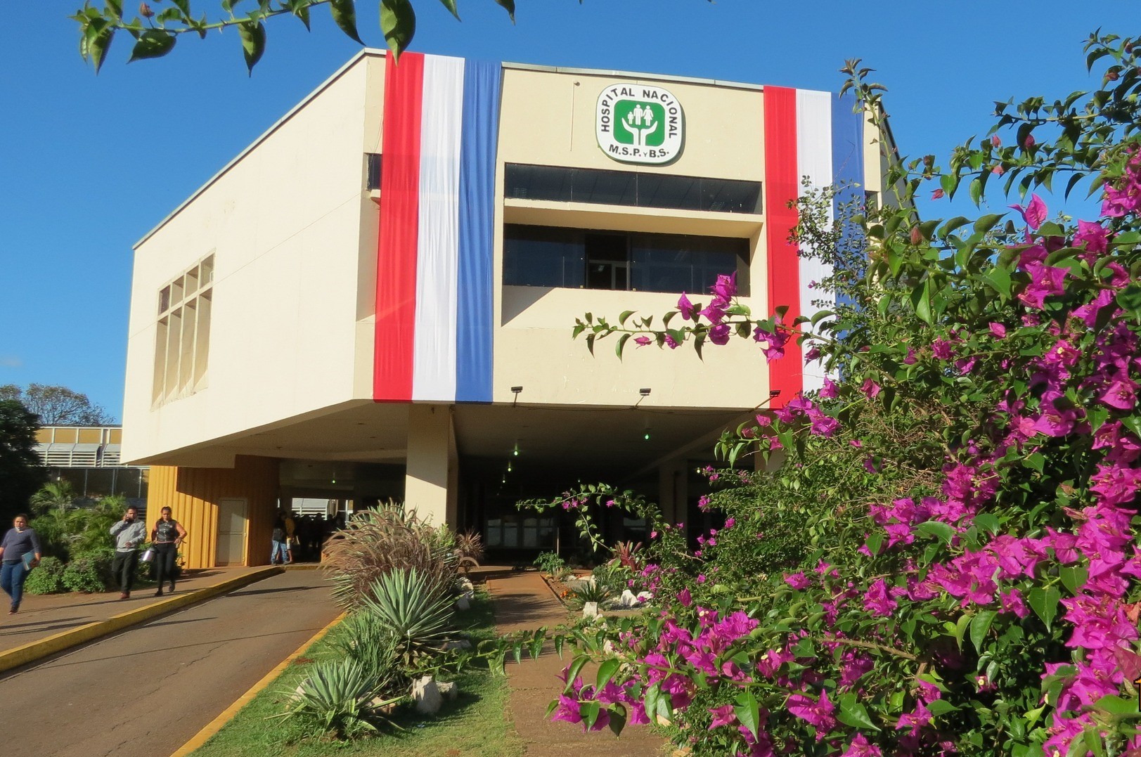 Gobierno impulsa nuevo modelo de gestión para el Hospital Nacional de Itaugua