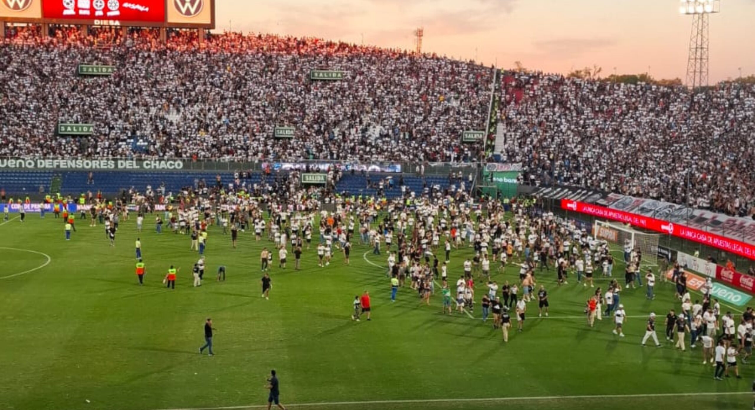Caos en el Superclásico: Enfrentamientos dejan aprehendidos y hospitalizados