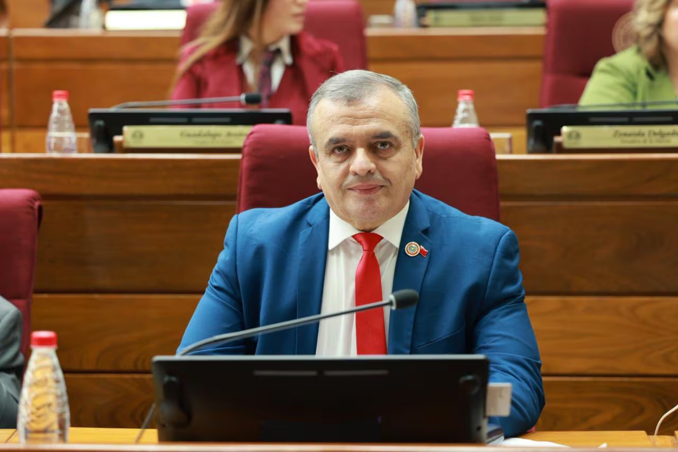 Liseras rechaza cuestionamientos legales sobre su cargo