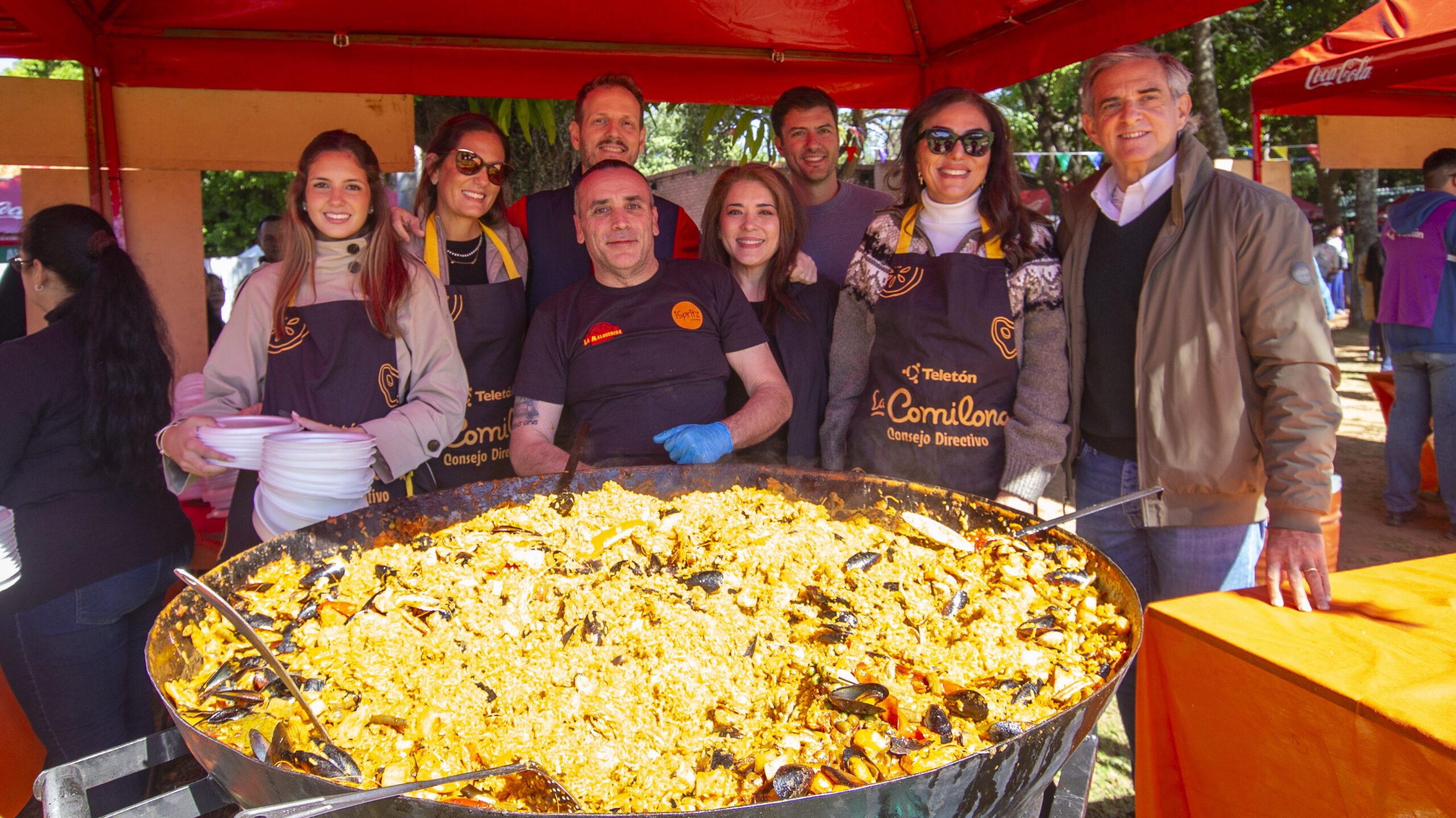Miles de familias celebran la solidaridad y el sabor en una edición histórica de La Comilona