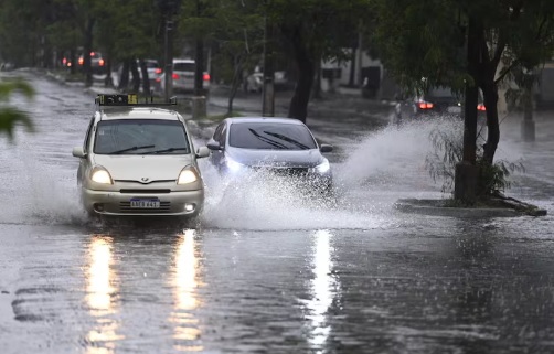 Persistirán las tormentas y el ambiente fresco en gran parte del país