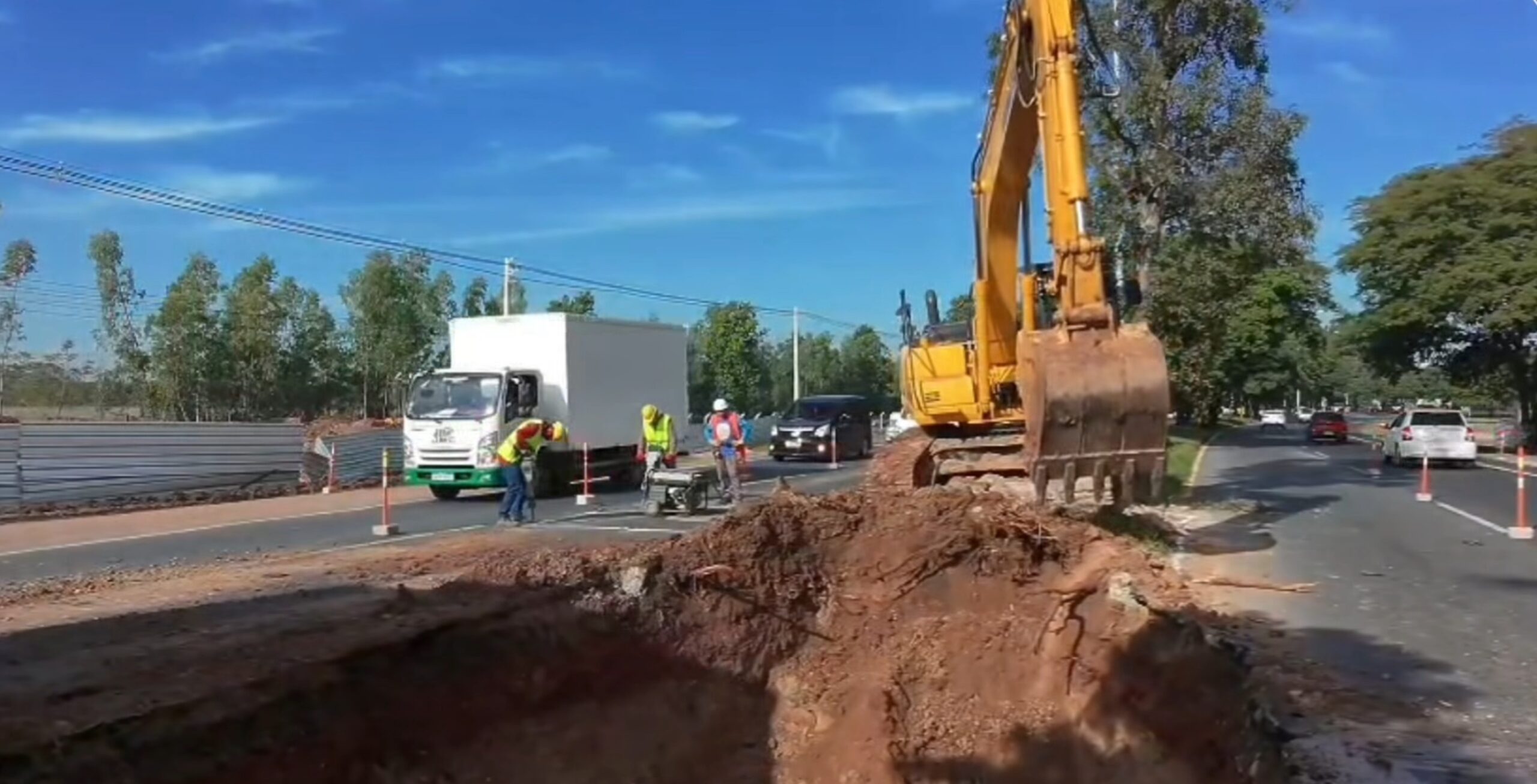 Anuncian desvíos sobre la avenida Silvio Pettirossi por obras del viaducto