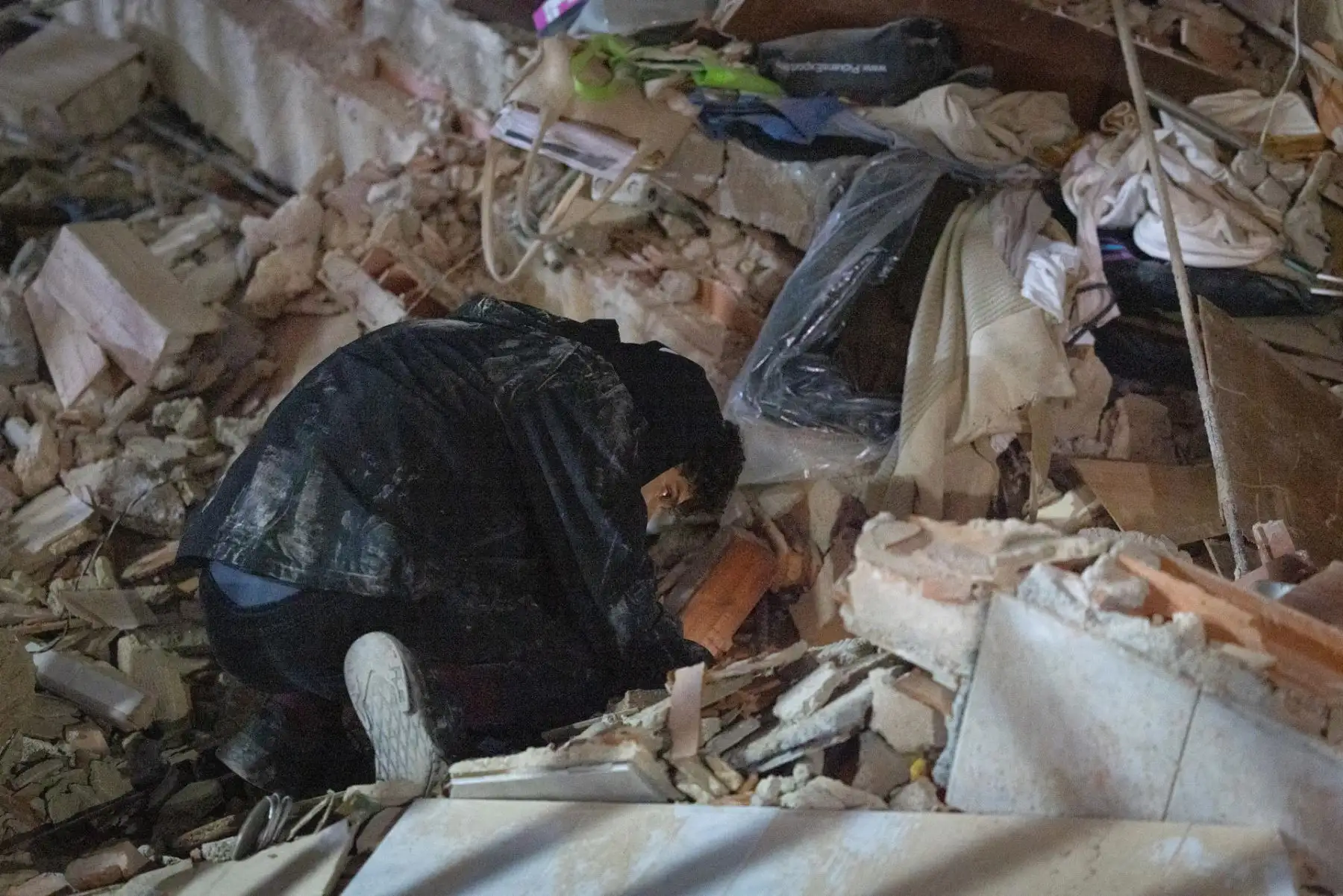 Sube a 589 la cifra de fallecidos por los terremotos en Venezuela
