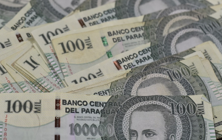 El Gobierno plantea un aumento salarial superior a la inflación