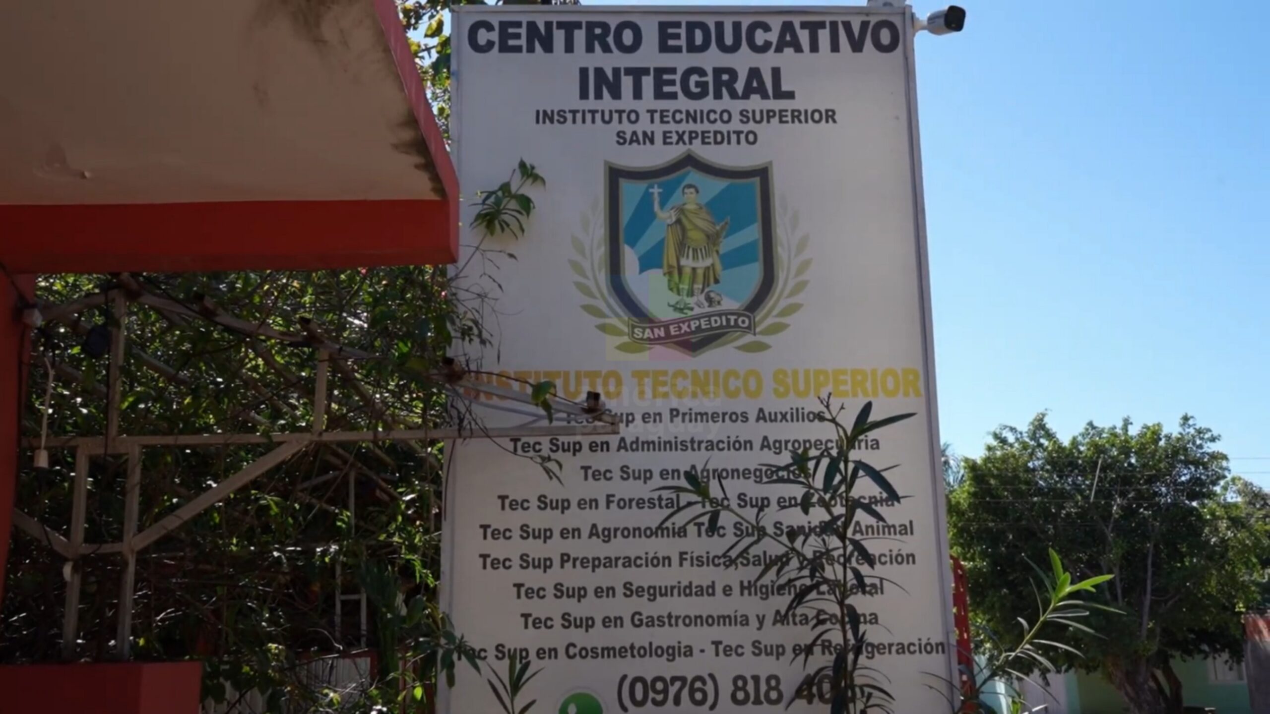 Títulos que no aparecen: Egresados del «San Expedito» reclaman respuestas
