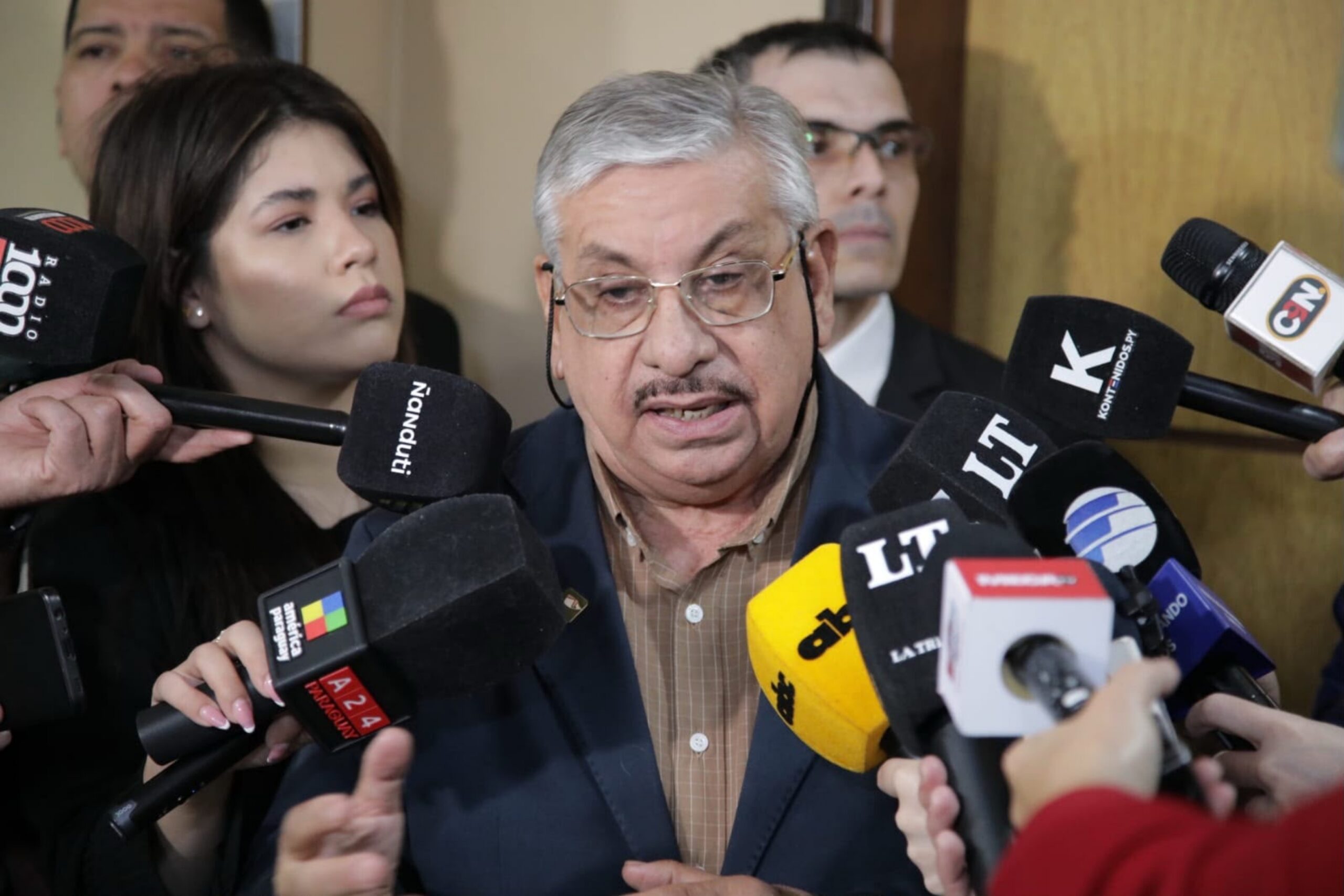 Isaías Fretes admite falta de médicos y enfermeros en el IPS