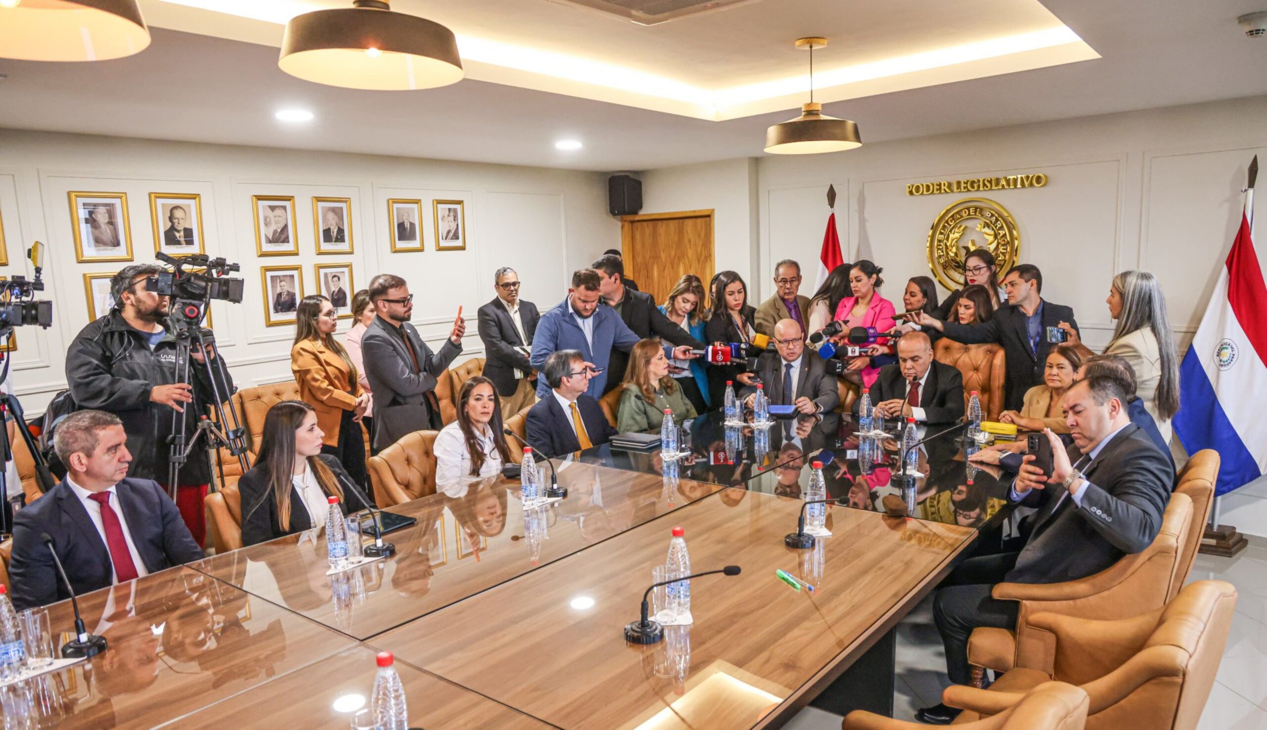 El Poder Ejecutivo presenta el proyecto del Presupuesto General de la Nación 2027
