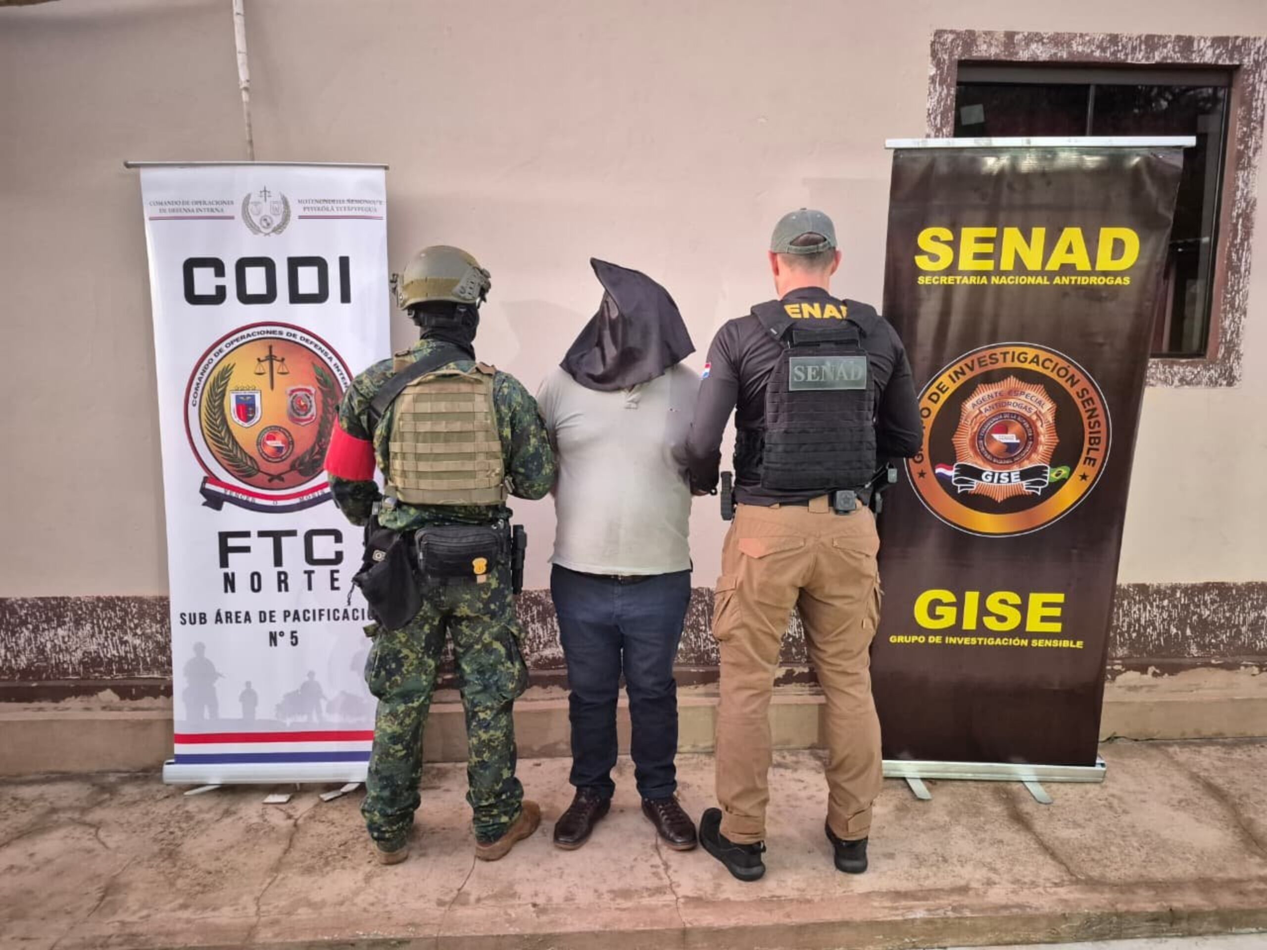 Detienen a exconcejal por presunto vínculo con la estructura de “Macho”