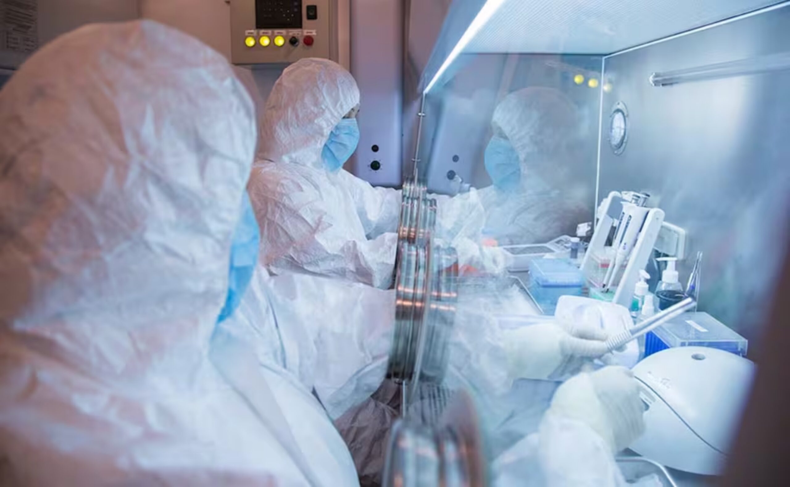 OMS pide información a Rusia tras la muerte de una trabajadora de un instituto que investiga peste neumónica