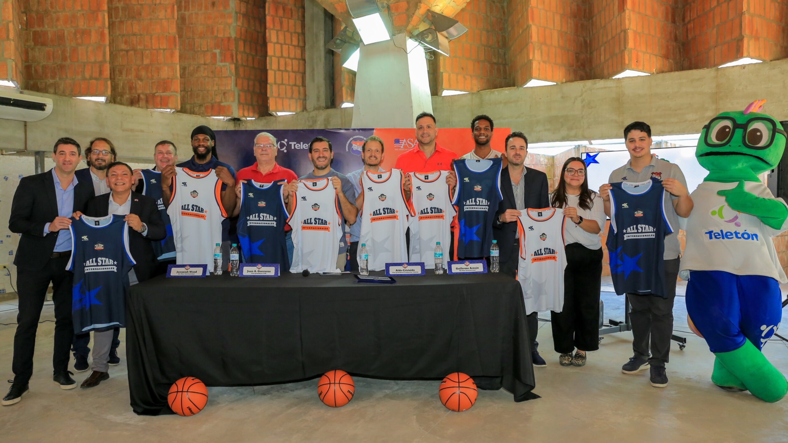 El básquetbol se suma a la causa solidaria de Teletón con figuras nacionales e internacionales