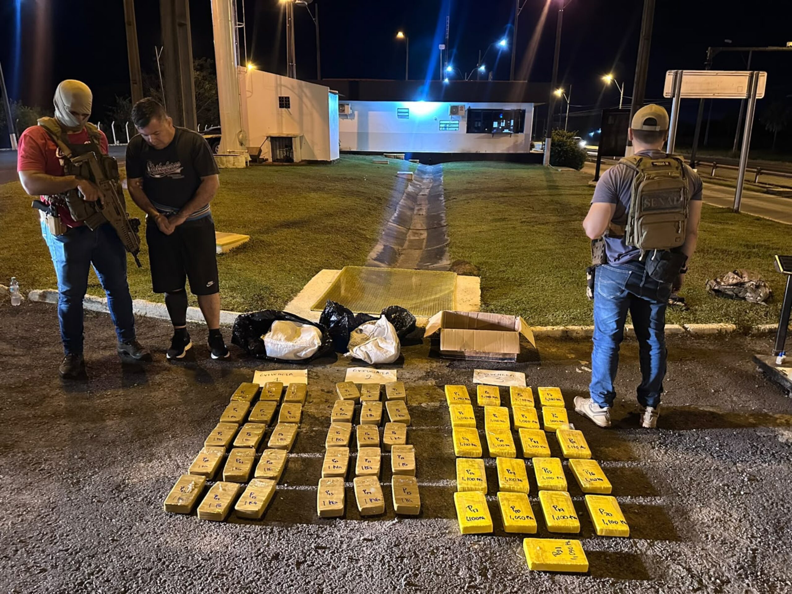 SENAD incauta más de 52 kilos de cocaína en un camión que llegó desde Bolivia