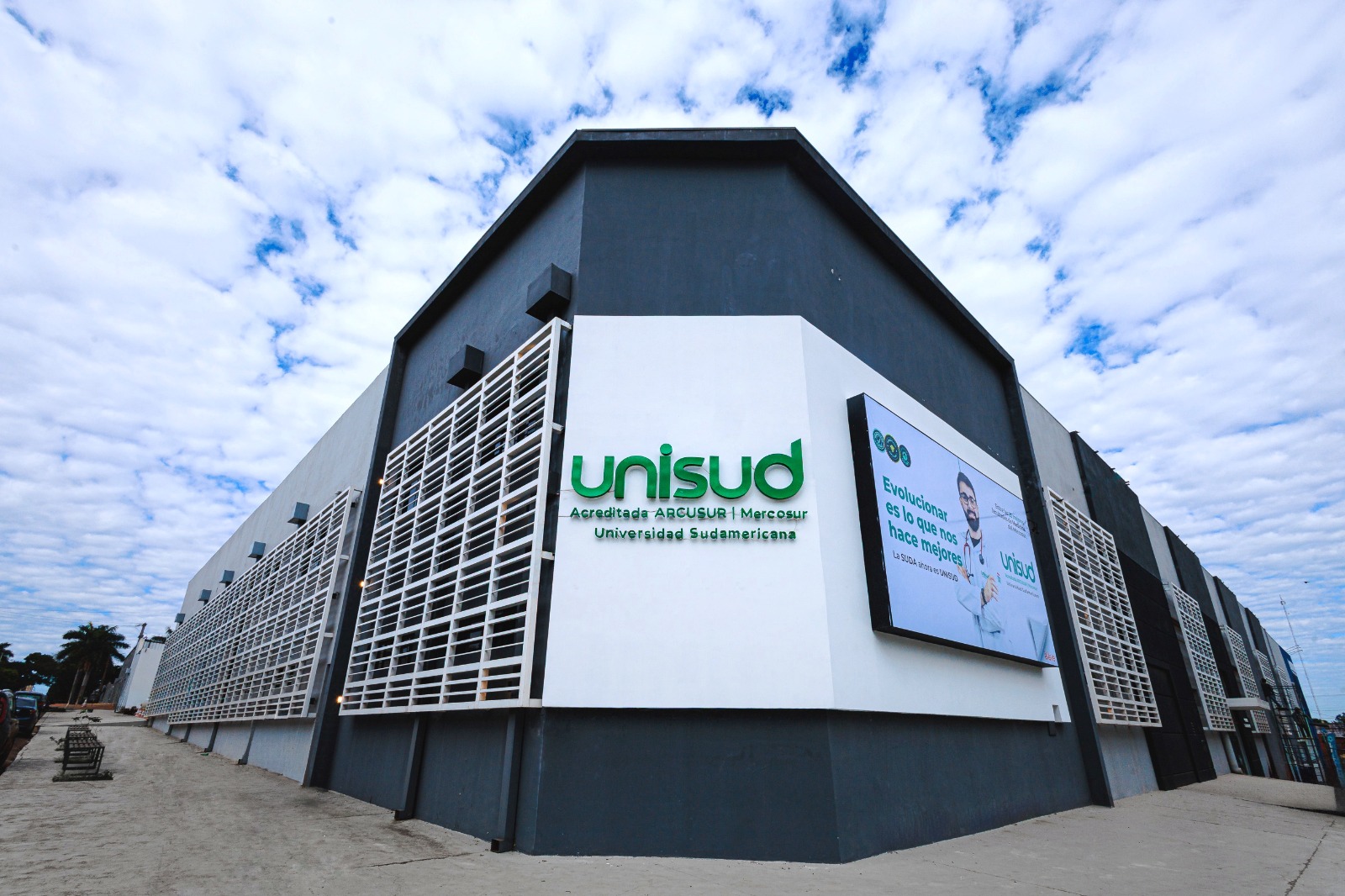 Unisud querella a exautoridades por supuesta estafa y producción mediata de documentos públicos de contenido falso